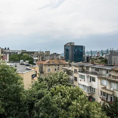 شقة Train Station Flat With Port View